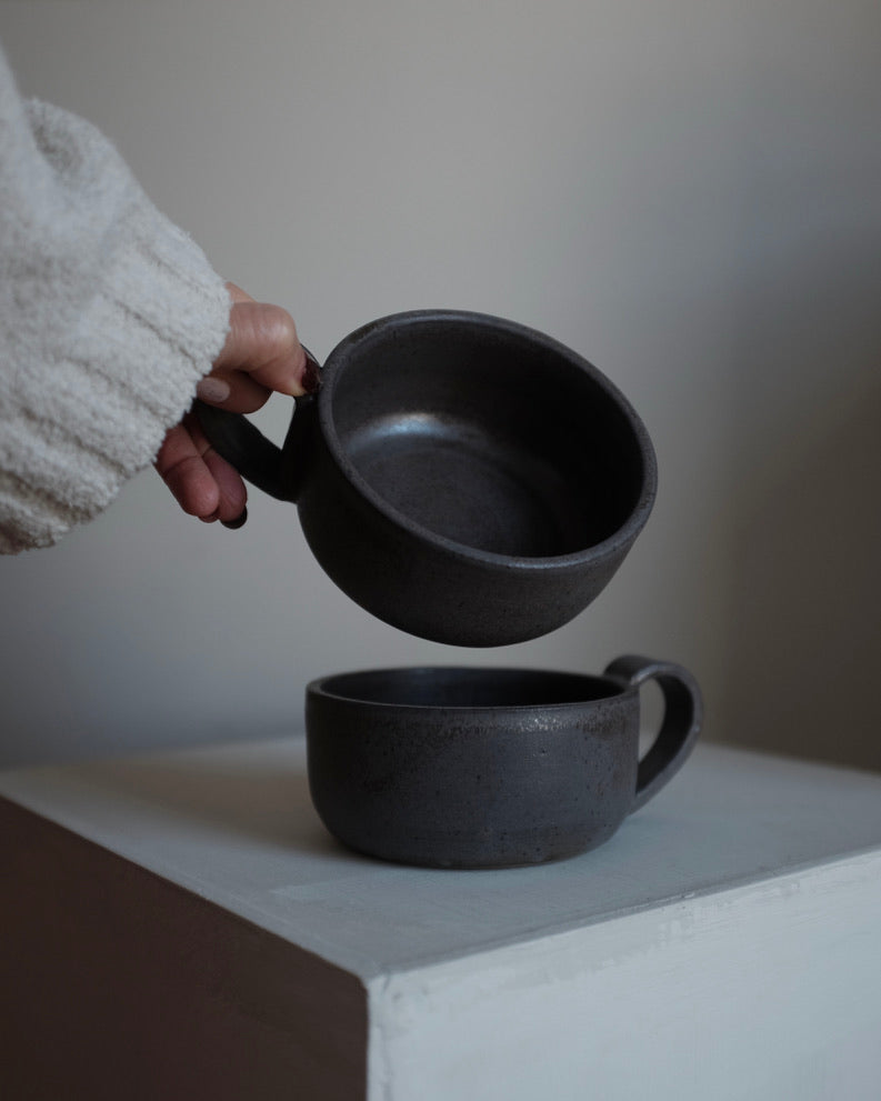 Mug — charcoal