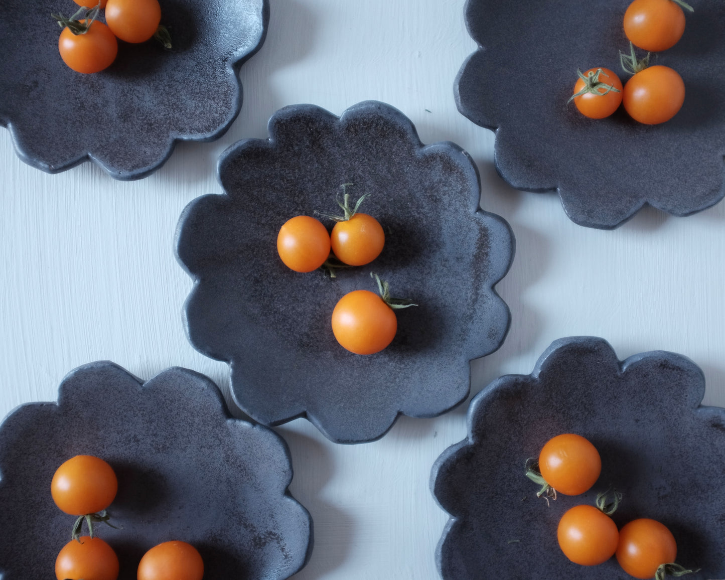 Scalloped dessert plates — charcoal