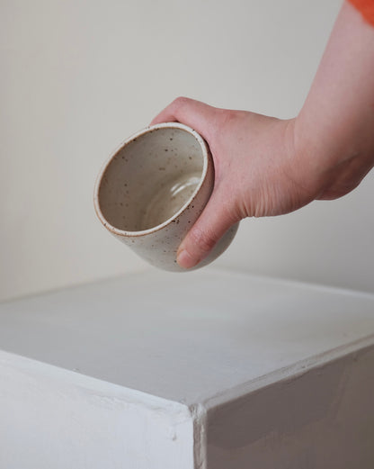 Tea cup — cream