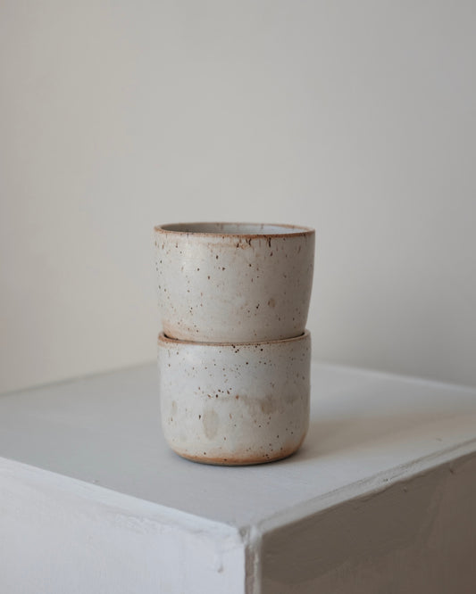 Tea cup — cream