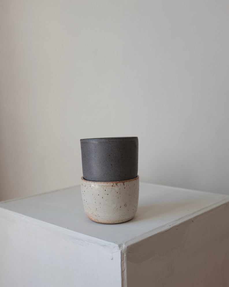 Tea cup — cream